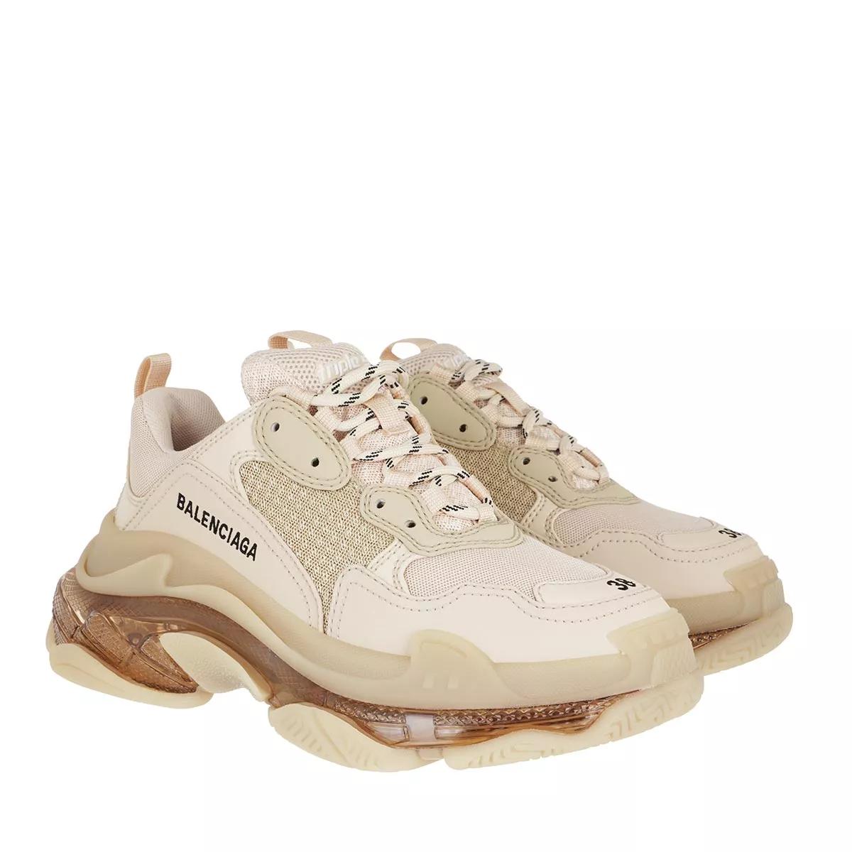 Balenciaga trainers triple s hot sale womens