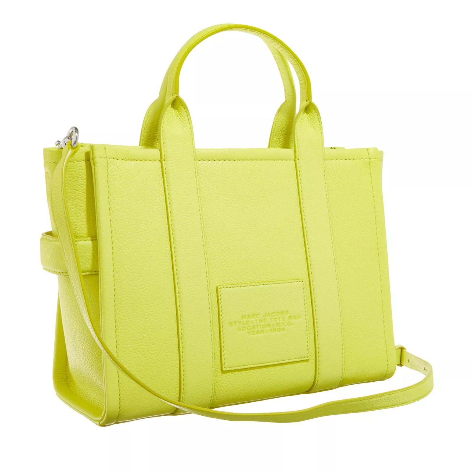 Marc Jacobs Totes The Medium Tote in geel
