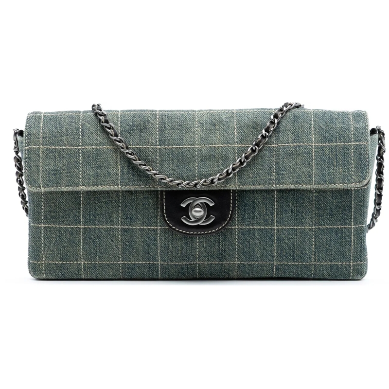 Chanel Schultertasche CC Chocolate Bar Denim East West Flap blau