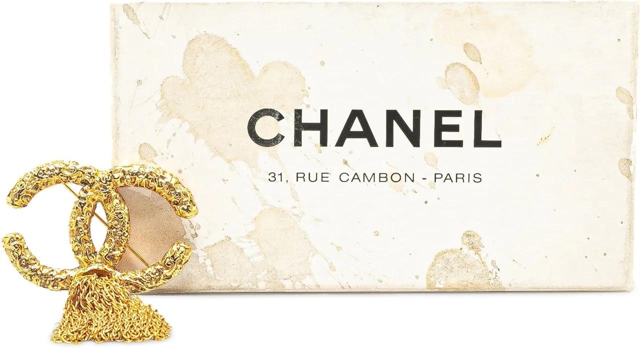 Thumbnail - Chanel Ring - Gold Plated CC Fringe Brooch - Gr. unisize - in Gold - für Damen