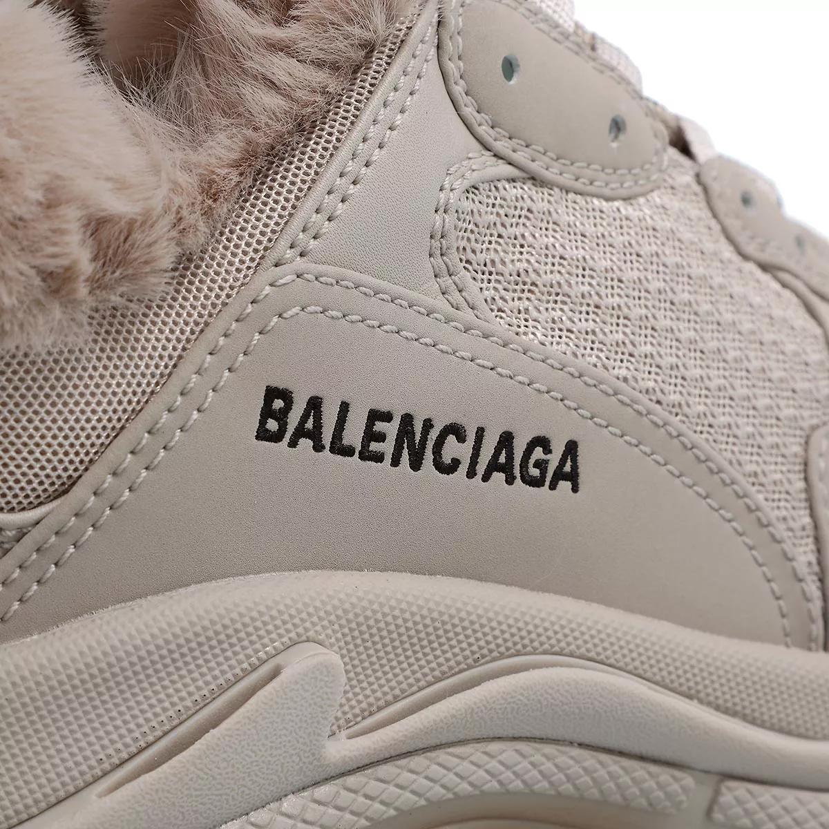 Balenciaga sneakers fake on sale buy