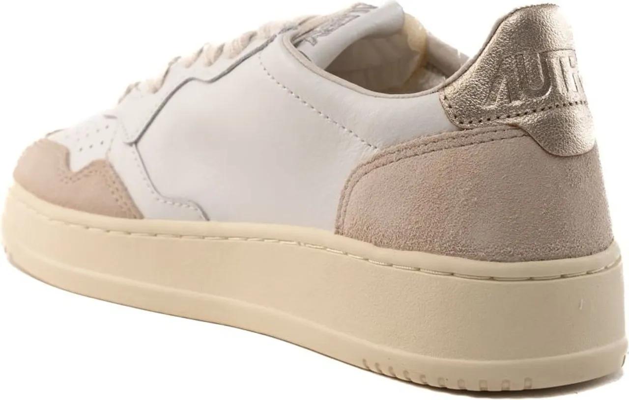 Autry Low-Top Sneakers Medalist White Low-Top Sneakers With Suede in wit