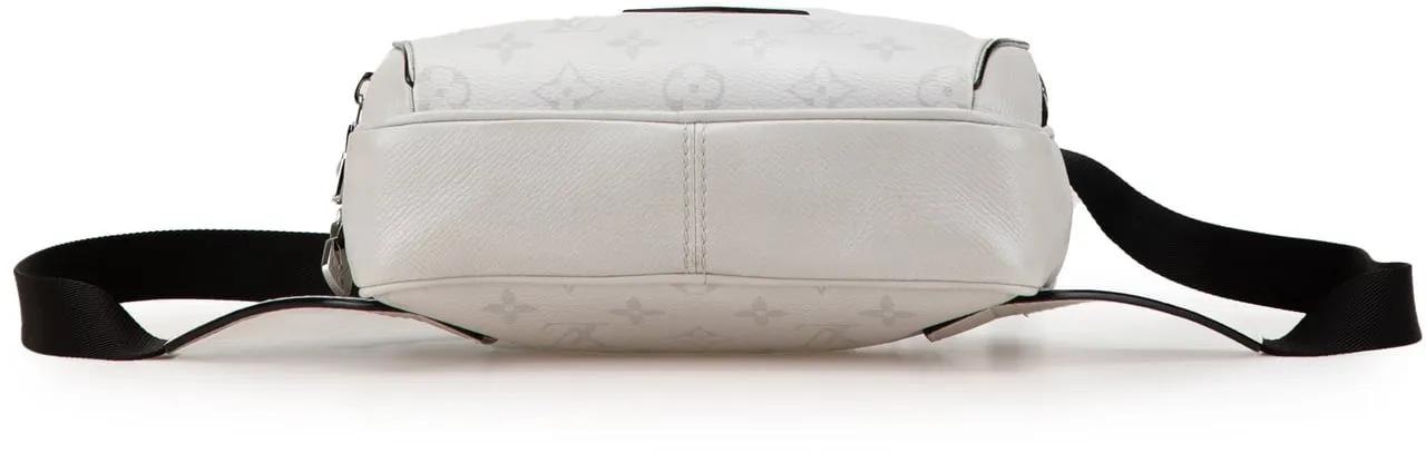 Thumbnail - Louis Vuitton Bauchtaschen - 2020 Monogram Taigarama Outdoor Bumbag - Gr. unisize - in Weiß - für Damen