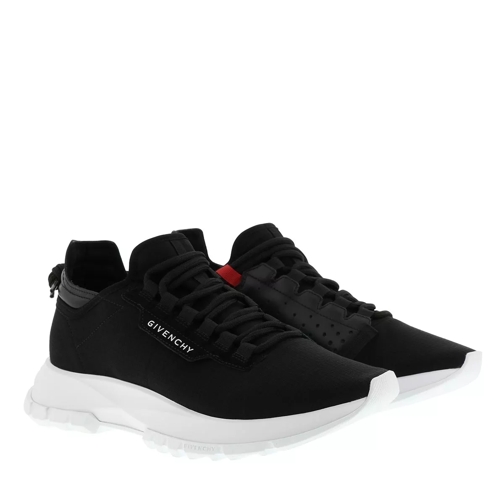 Givenchy Perforated Low Top Sneaker Black låg sneaker