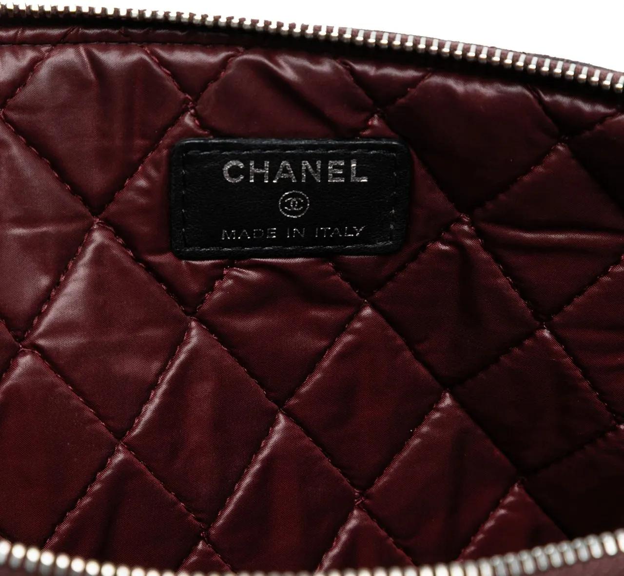 Thumbnail - Chanel Clutches - Large CC Quilted Lambskin O Case Clutch - Gr. unisize - in Schwarz - für Damen