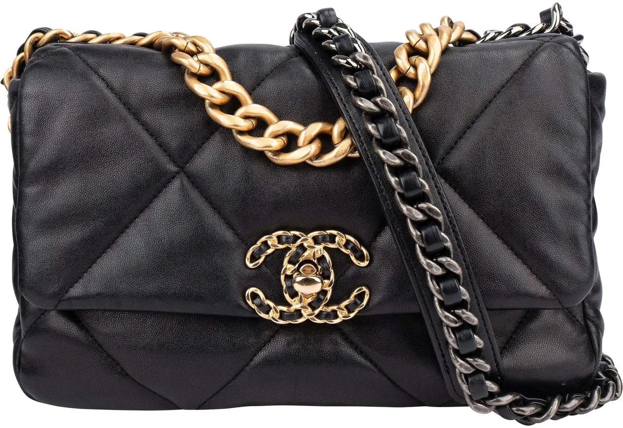 Chanel Crossbody Bags - Chanel 19 Quilted Lambskin Single Flap Crossbody B - Gr. unisize - in Schwarz - für Damen