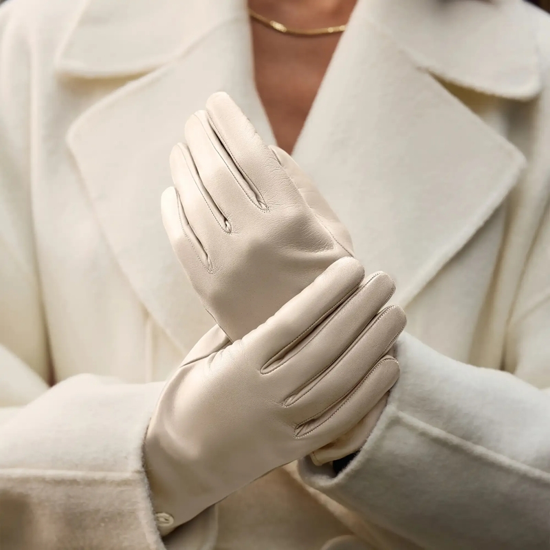 Isabel Bernard Handschuhe Honoré Eleanor Handschuhe Creme (Image 2)