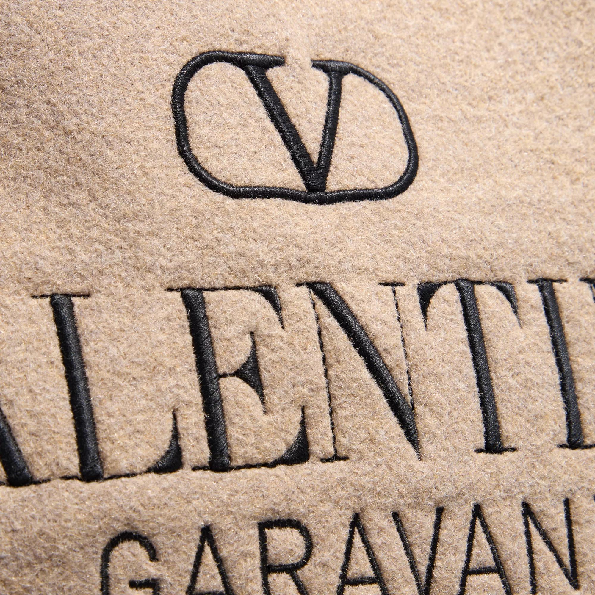 Valentino Garavani Shoppers Big Tote Bag With Logo in beige