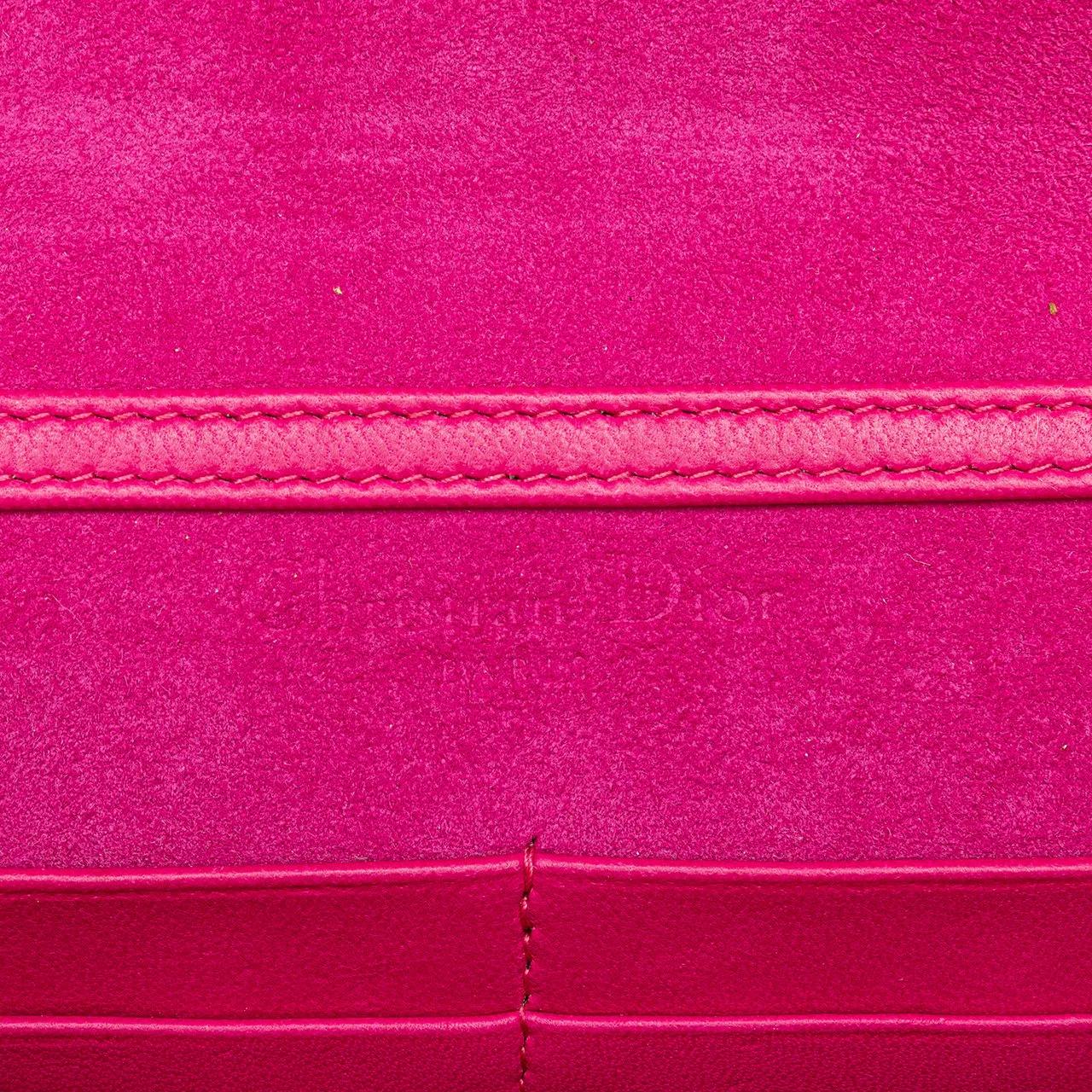 Thumbnail - Christian Dior Hobo Bags - Lambskin Cannage DiorAddict Wallet on Chain - Gr. unisize - in Gold - für Damen