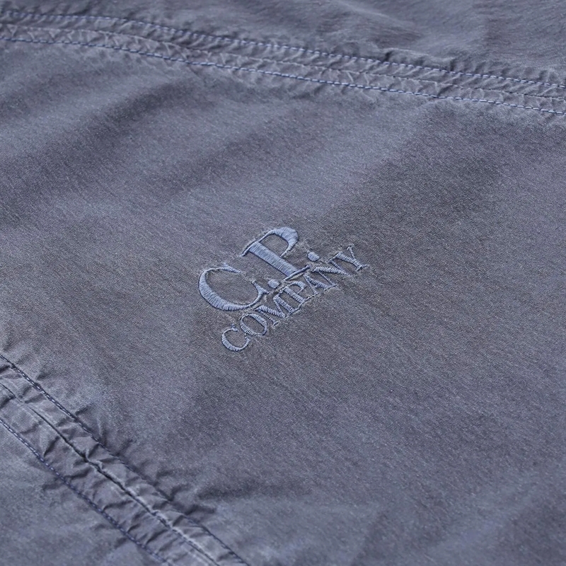 CP Company Overgangsjas Jacke mit Logo blau(Image 5)