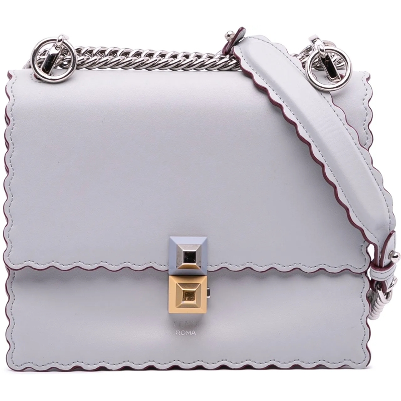 Fendi Schultertasche Small Leather Studded Scalloped Kan I lila