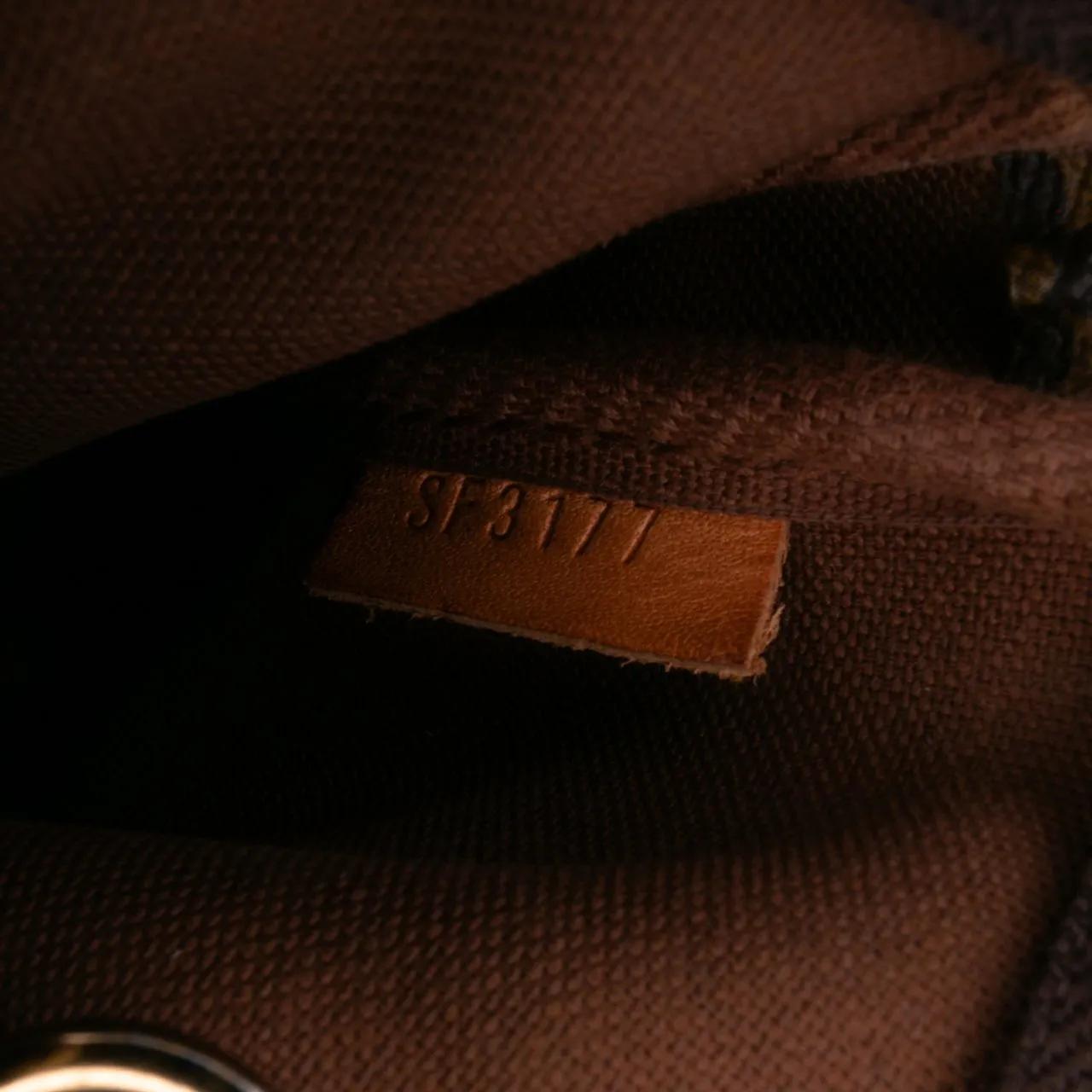 Thumbnail - Louis Vuitton Crossbody Bags - Monogram Giraffe Christmas Mini Pochette Accessoir - Gr. unisize - in Braun - für Damen