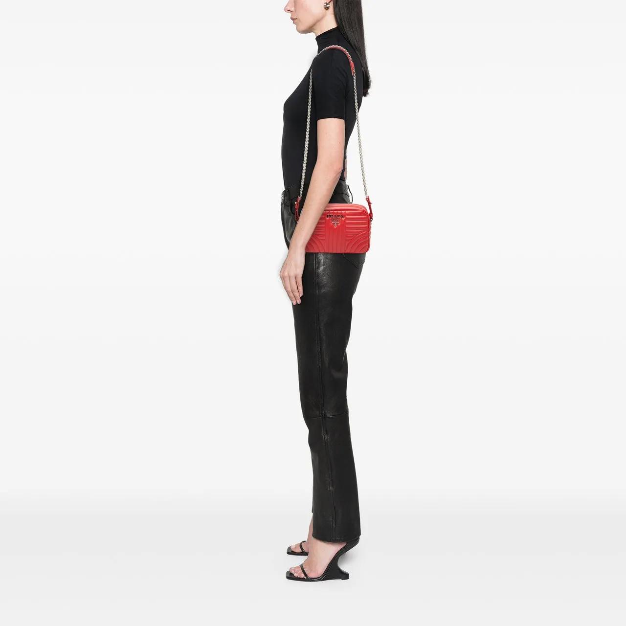 Thumbnail - Prada Hobo Bags - Soft Calfskin Diagramme Camera Bag - Gr. unisize - in Rot - für Damen