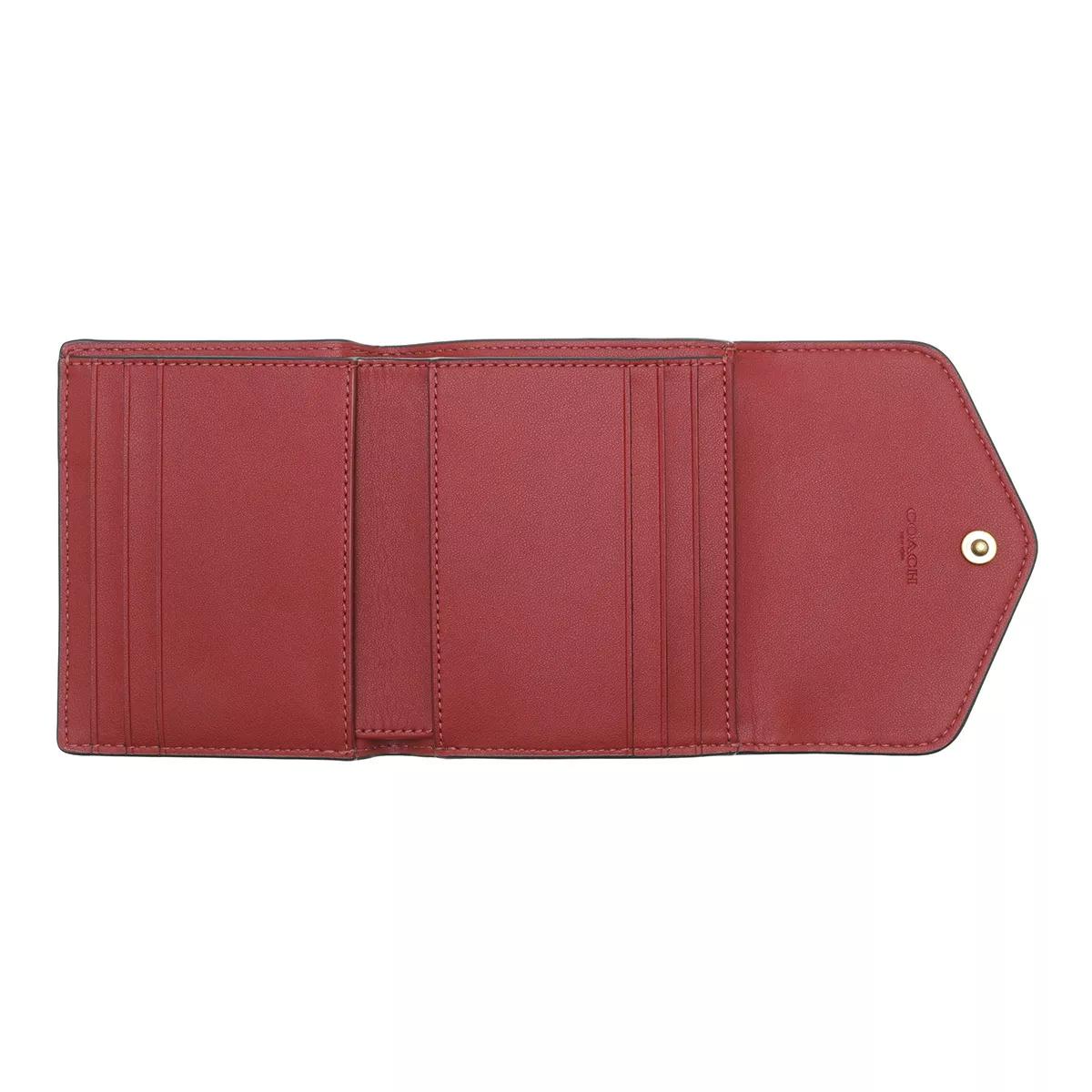 Coach Crossgrain Leather Wyn Small Wallet Cherry