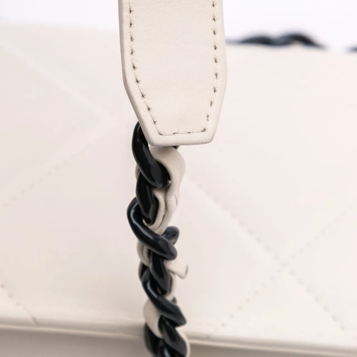Chanel Porte-cartes 2021-2024 Quilted Lambskin 19 Wallet on Chain weiß (Image 2)