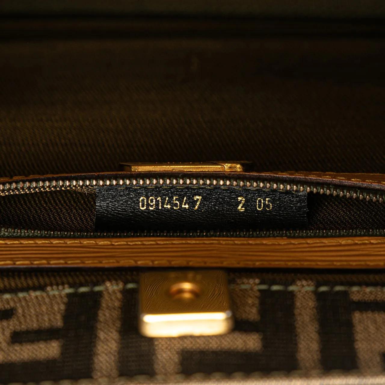 Thumbnail - Fendi Hobo Bags - Zucca Canvas Front Pocket Tote - Gr. unisize - in Braun - für Damen