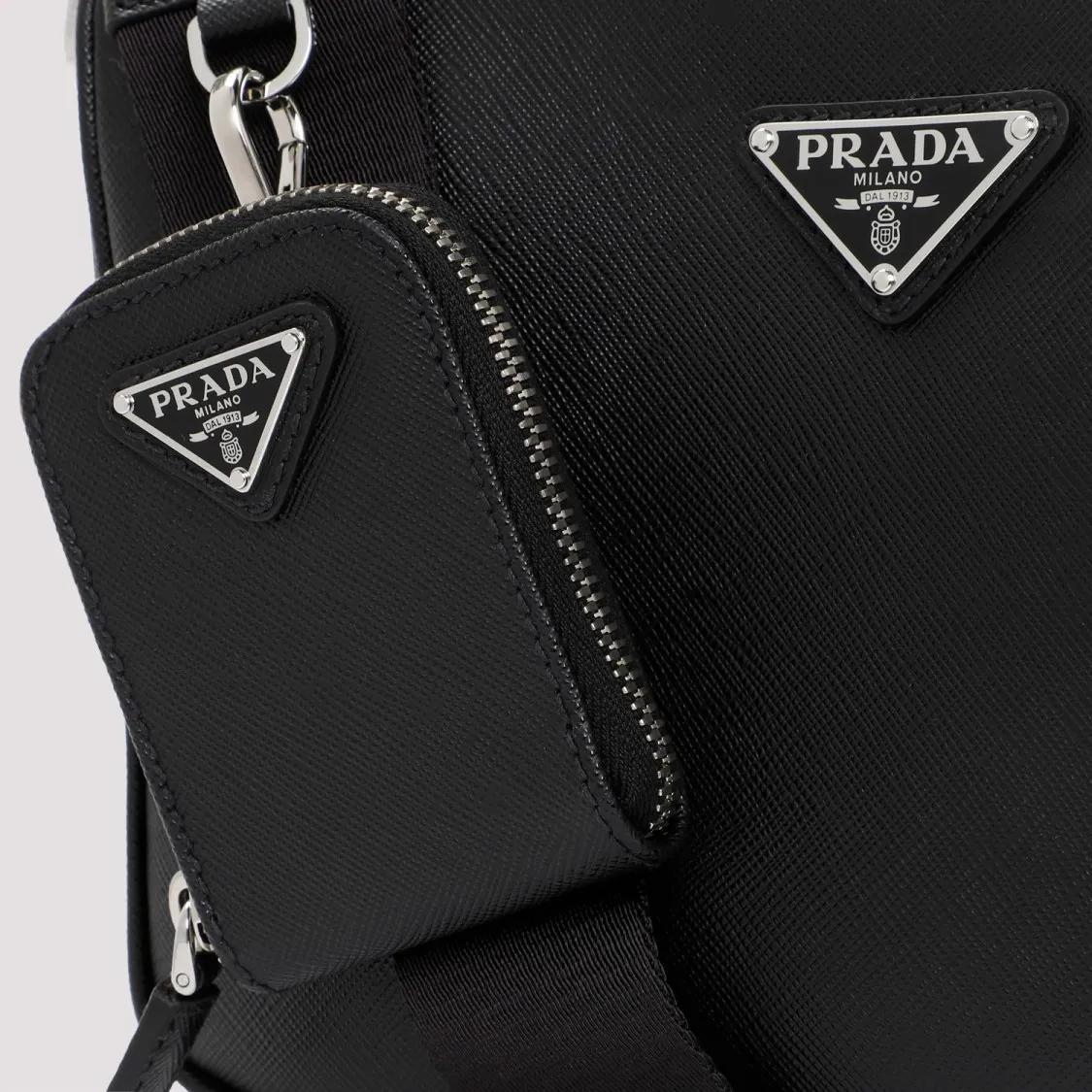 Prada Black Saffiano Shoulder Bag Black Sac a bandouliere