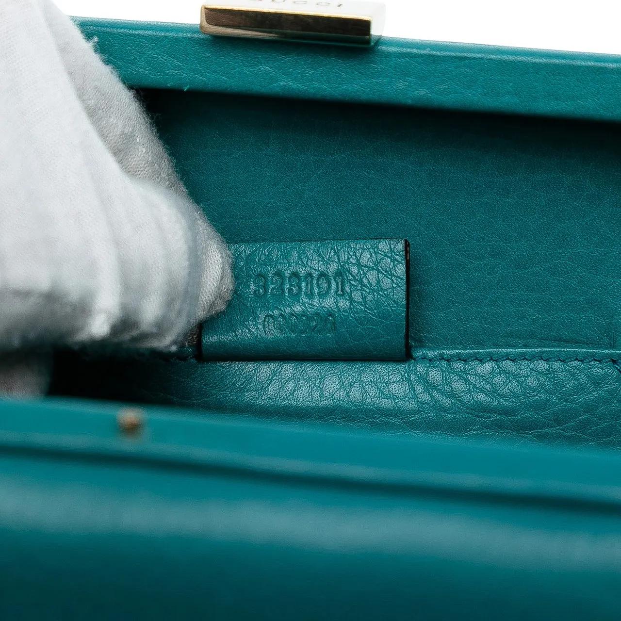 Thumbnail - Gucci Hobo Bags - Leather Soho Clutch on Chain - Gr. unisize - in Blau - für Damen