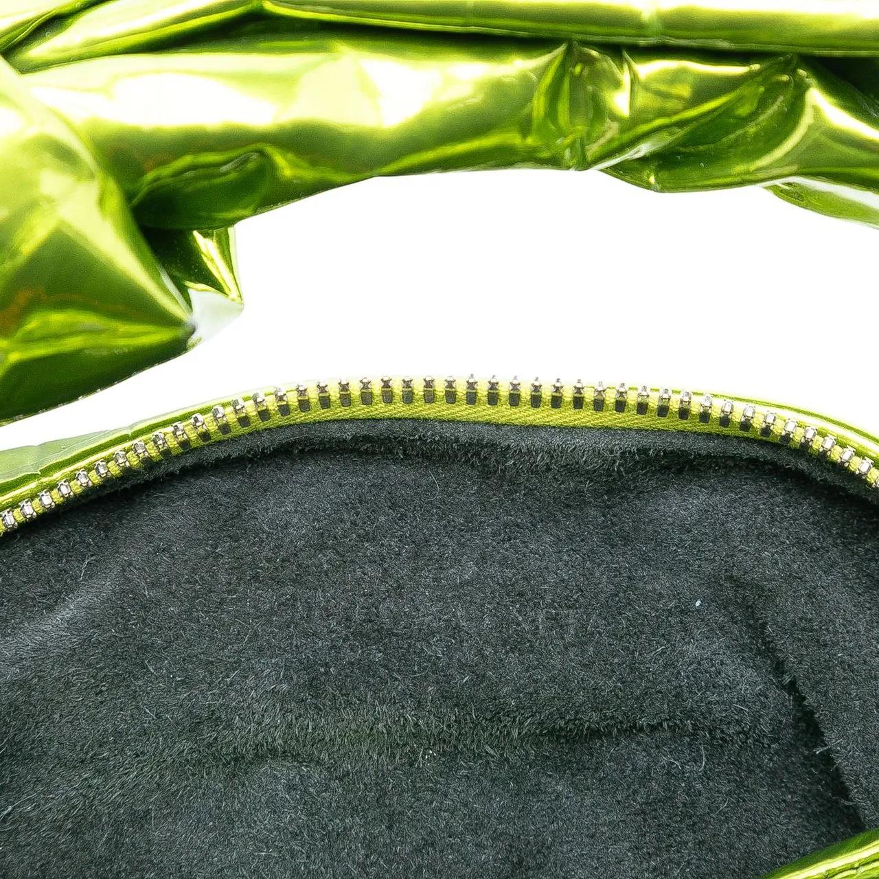 Thumbnail - Bottega Veneta Hobo Bags - Mini Metallic Crushed Calfskin Jodie - Gr. unisize - in Grün - für Damen