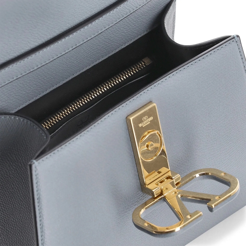 Valentino Garavani Crossbody Bag Kleine Handtasche aus Genarbtem Kalbsleder blau(Image 6)