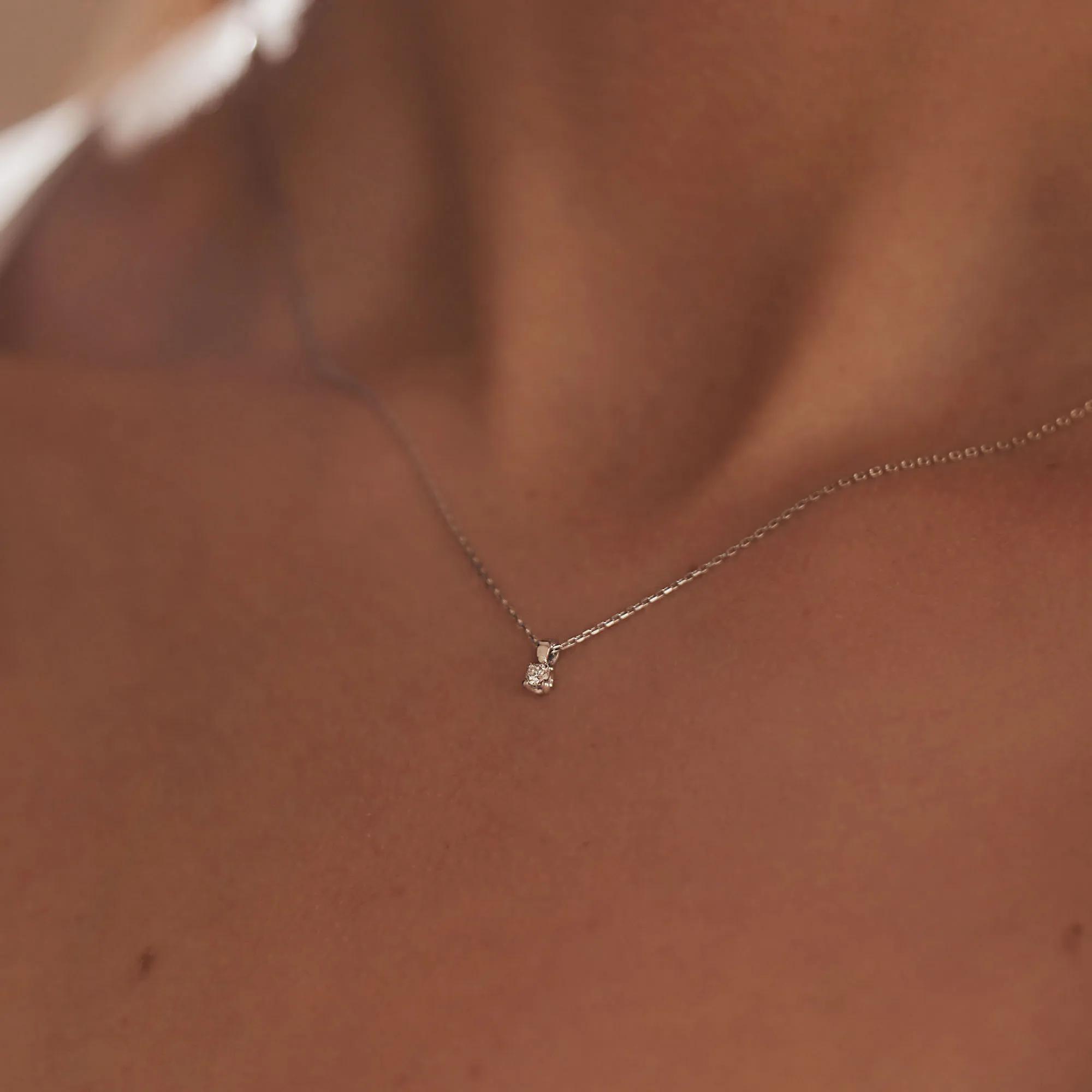 Thumbnail - Isabel Bernard Halskette - De la Paix Céline 14 karat necklace  diamond 0.05 - Gr. unisize - in Silber - für Damen