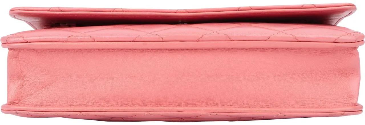 Thumbnail - Chanel Crossbody Bags - Chanel Quilted Lambskin CC Wallet On Chain Crossbo - Gr. unisize - in Rot - für Damen