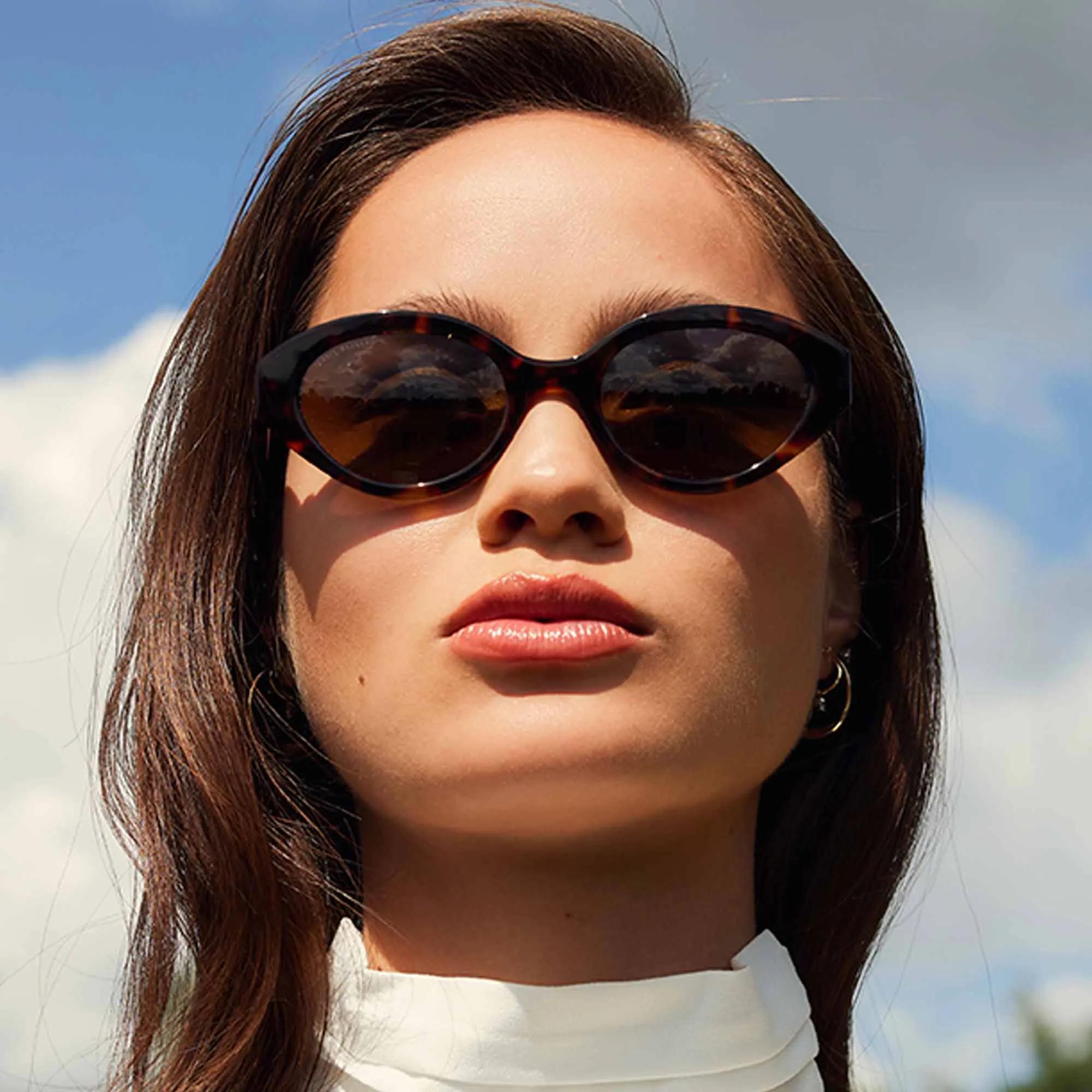 Thumbnail - Isabel Bernard Sonnenbrille - La Villette Rosaire oval sunglasses with brown len - Gr. unisize - in Braun - für Damen