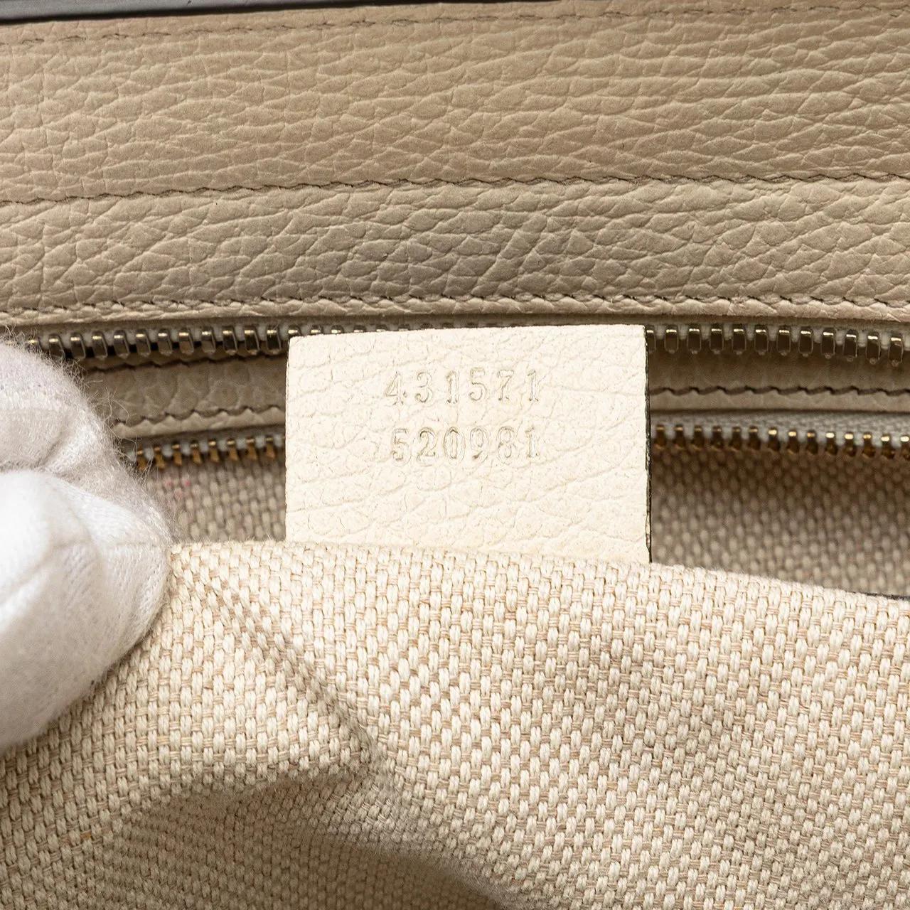 Thumbnail - Gucci Hobo Bags - Medium Tricolor Pebbled Calfskin Soho Convertible - Gr. unisize - in Rot - für Damen