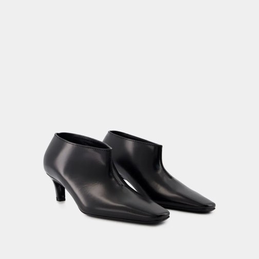 TOTEME The Wide Shaft Ankle Boots - Toteme - Leather - Bl Black Stövlar