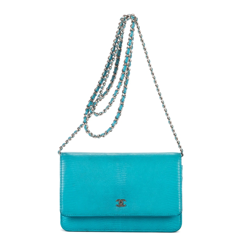 Chanel Crossbody Bag Timeless Wallet on Chain blau