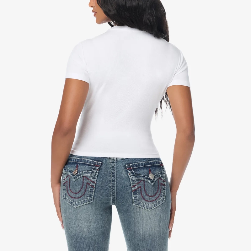 True Religion T-Shirt - Baby Tee- Markanter Grafikprint auf Front- Ret weiss(Image 4)
