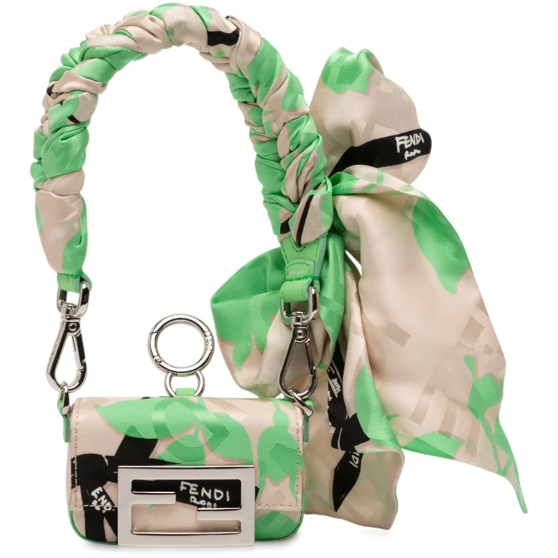 Fendi Schultertasche Nano Satin Charm Baguette braun