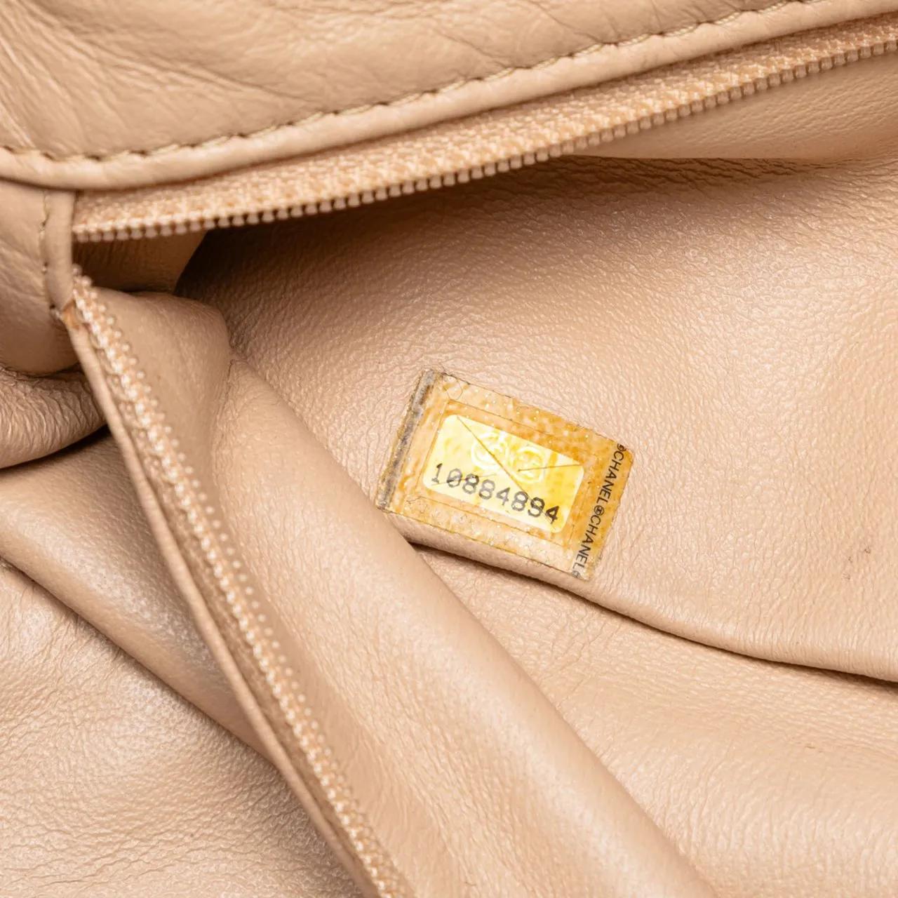 Thumbnail - Chanel Crossbody Bags - Large CC Luxe Ligne Bowler Handbag - Gr. unisize - in Braun - für Damen