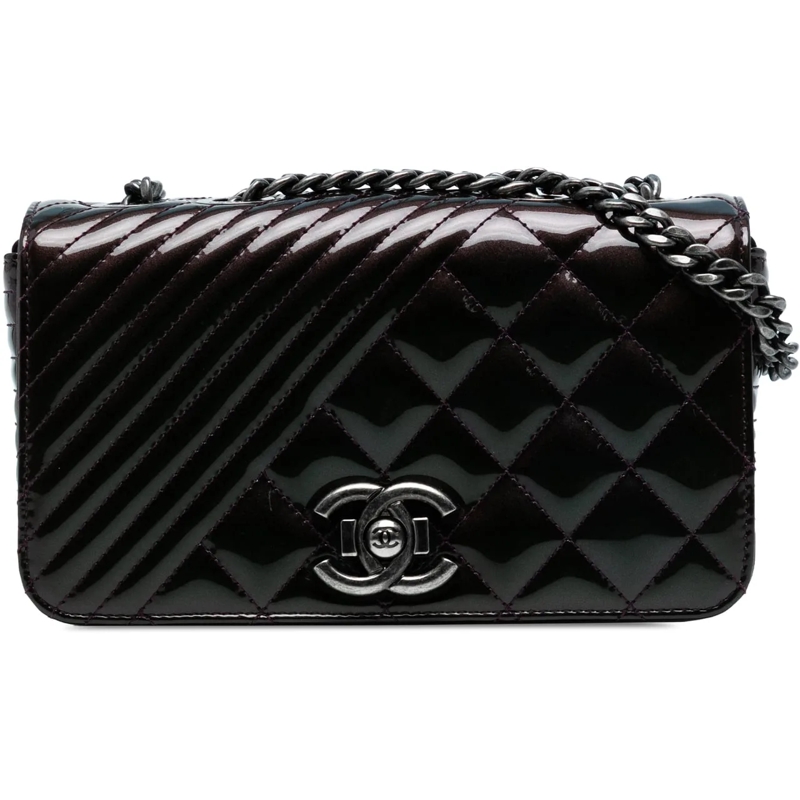 Chanel Sac à bandoulière Small Quilted Patent Coco Boy Flap lila