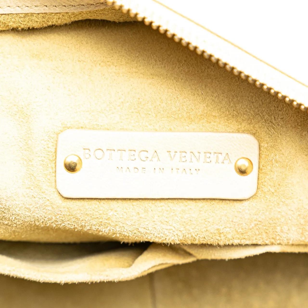 Bottega Veneta Hobo bags 2010-2023 Intrecciato-Trimmed Shoulder Bag in bruin