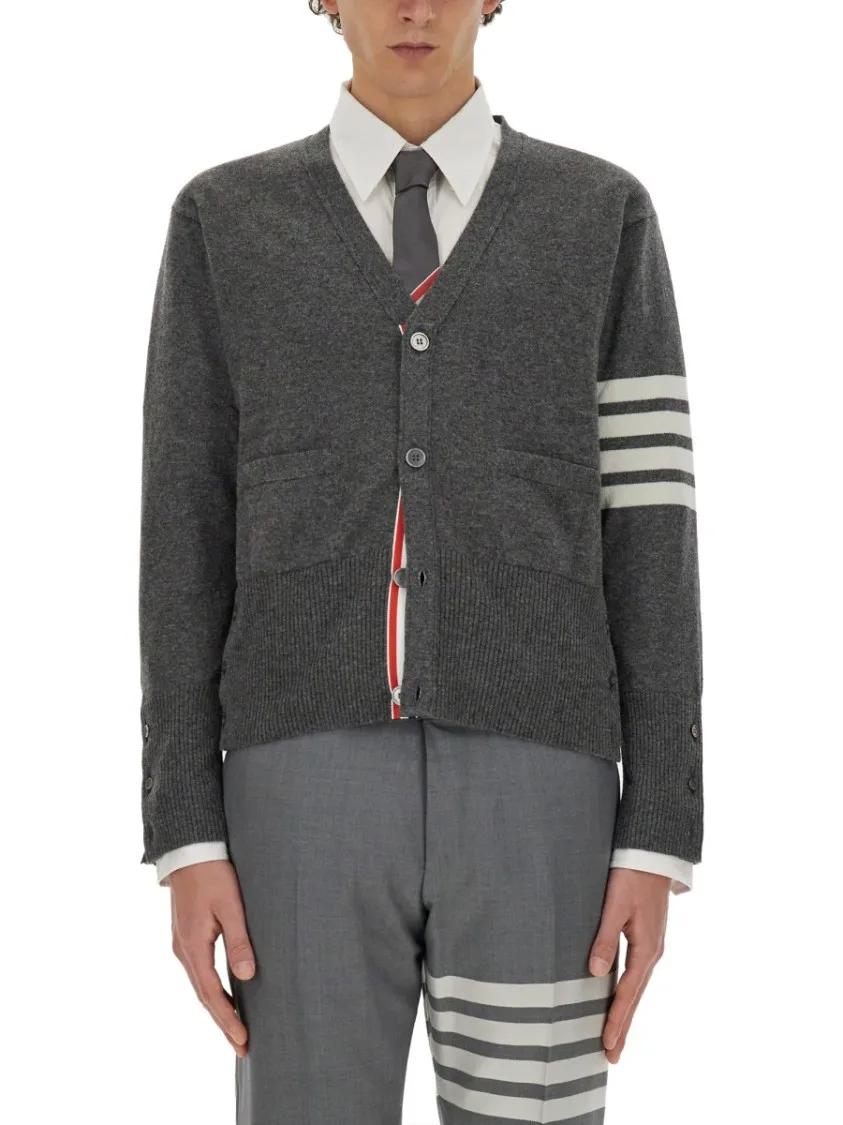 Thumbnail - Thom Browne - V-Neck Cardigan - Größe 5 - grau