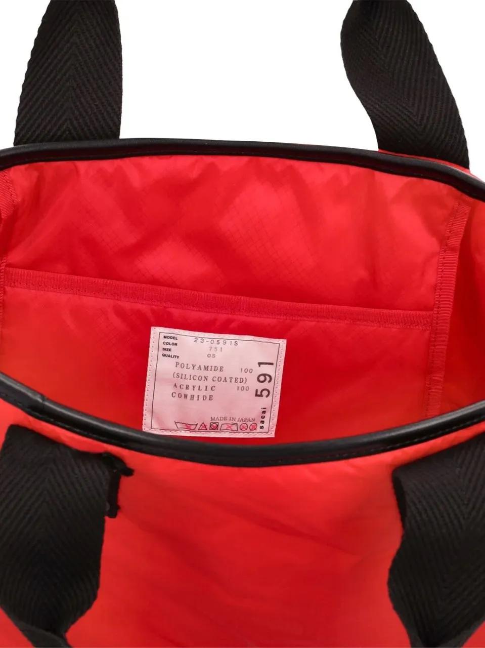 Sacai Shoppers & Totes Skytex Logo Shopping Bag in rood