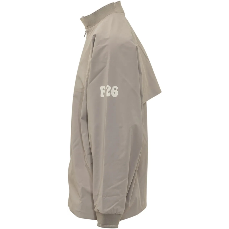 FEAR OF GOD Daunenjacke Giacca Half Zip con Stampa sulle Maniche taupe(Image 3)
