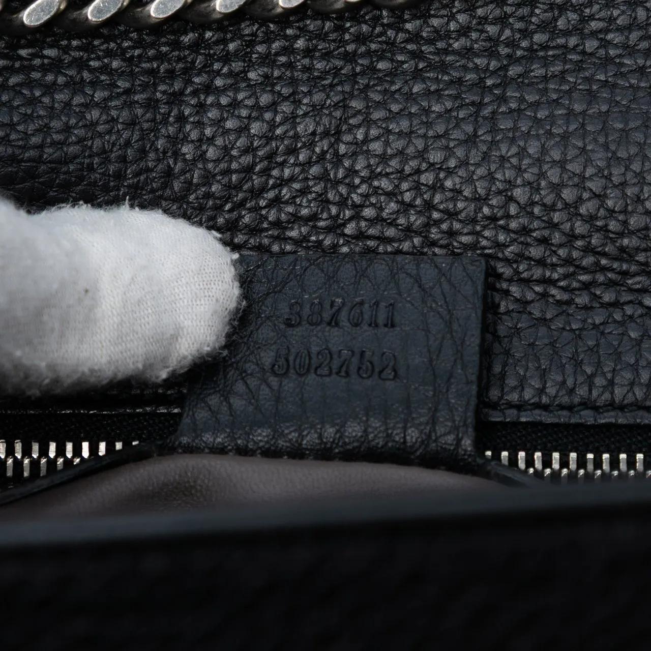 Thumbnail - Gucci Hobo Bags - Medium Studded Leather Miss Bamboo Crossbody - Gr. unisize - in Schwarz - für Damen