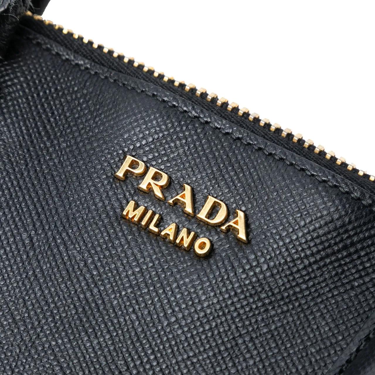 Thumbnail - Prada Hobo Bags - Large Saffiano Cuir Dome Satchel - Gr. unisize - in Schwarz - für Damen
