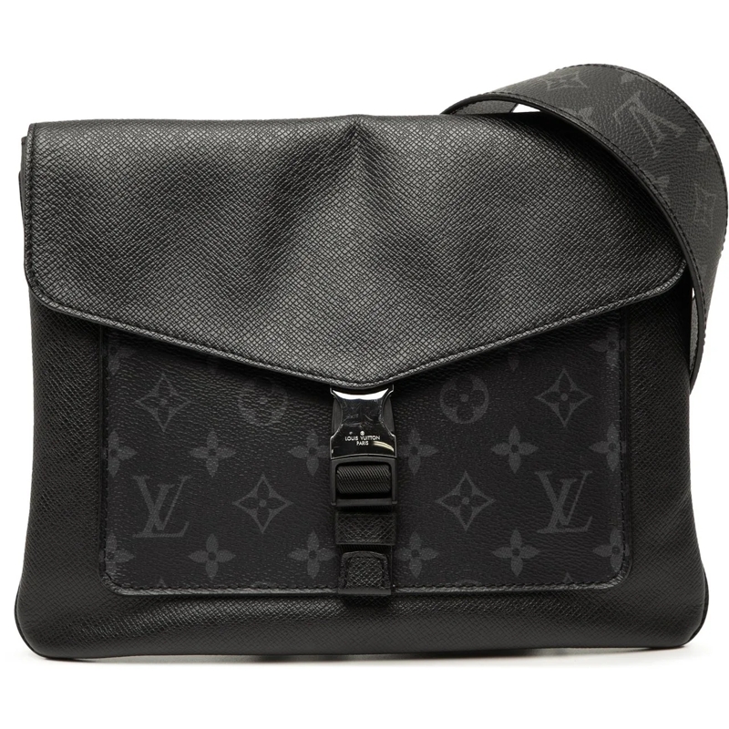 Louis Vuitton Schultertasche Taigarama Outdoor Flap Messenger schwarz