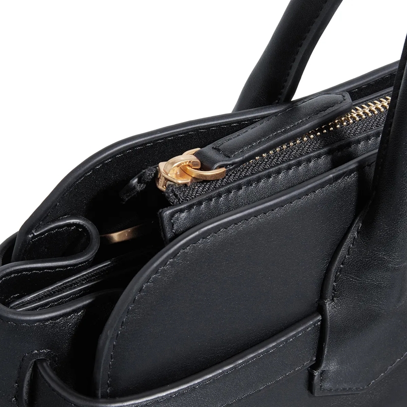 Karl Lagerfeld Tote K/Signature Top Handle Black/Gold(Image 5)