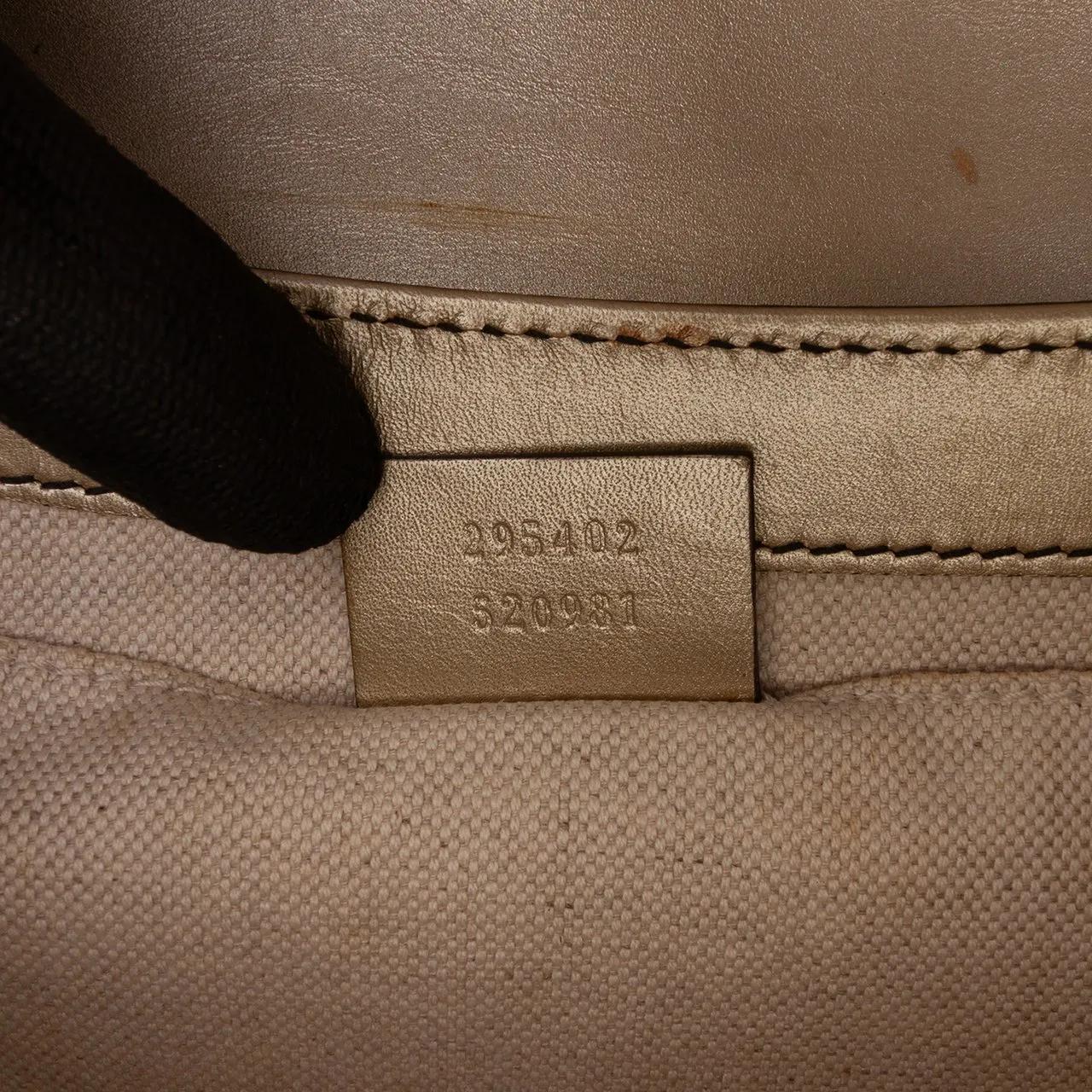 Thumbnail - Gucci Hobo Bags - Medium Guccissima Emily Shoulder Bag - Gr. unisize - in Gold - für Damen