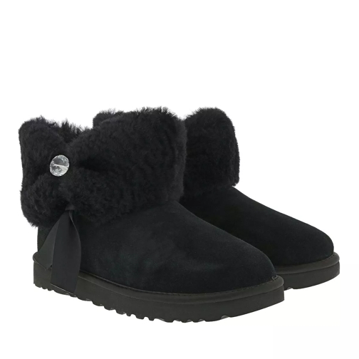 UGG Classic Boot Chinched Fur Mini Black Winter Boot