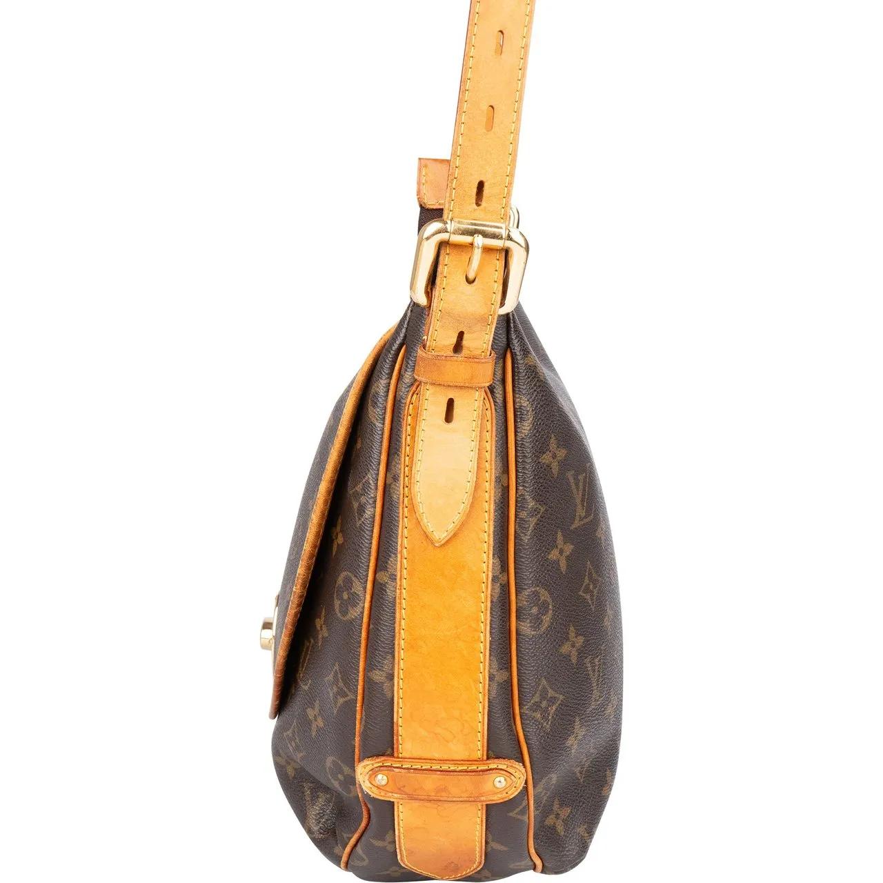 Thumbnail - Louis Vuitton Crossbody Bags - Louis Vuitton Canvas Monogram Tulum GM Crossbody B - Gr. unisize - in Braun - für Damen