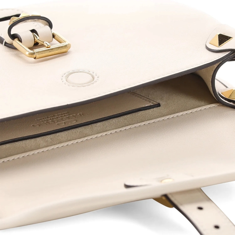 Valentino Garavani Crossbody Bag Umhängetasche mit Nieten weiß(Image 5)