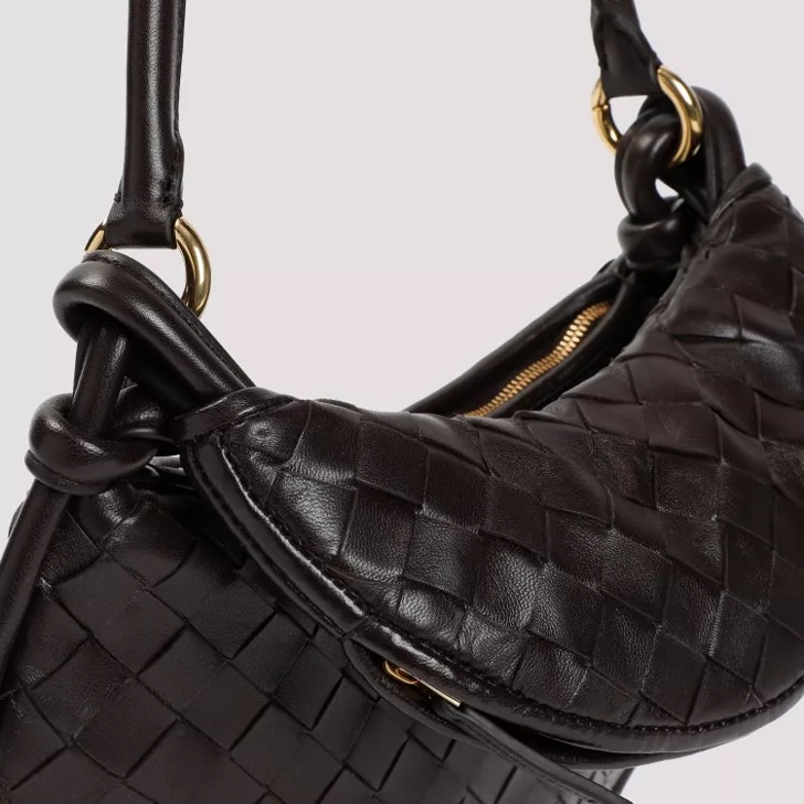 Bottega Veneta Fondant Lamb Leather Veneta Bag Black Schultertasche