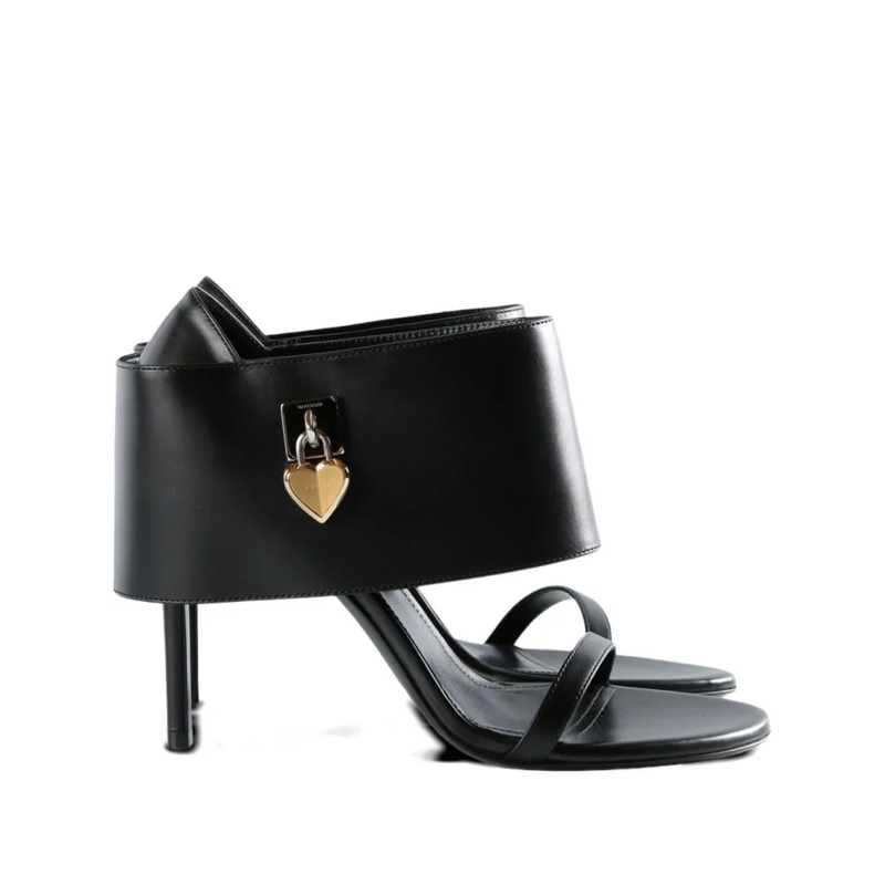 Givenchy Sandalen Heart-Lock Embellished Black Stiletto Sandals Black