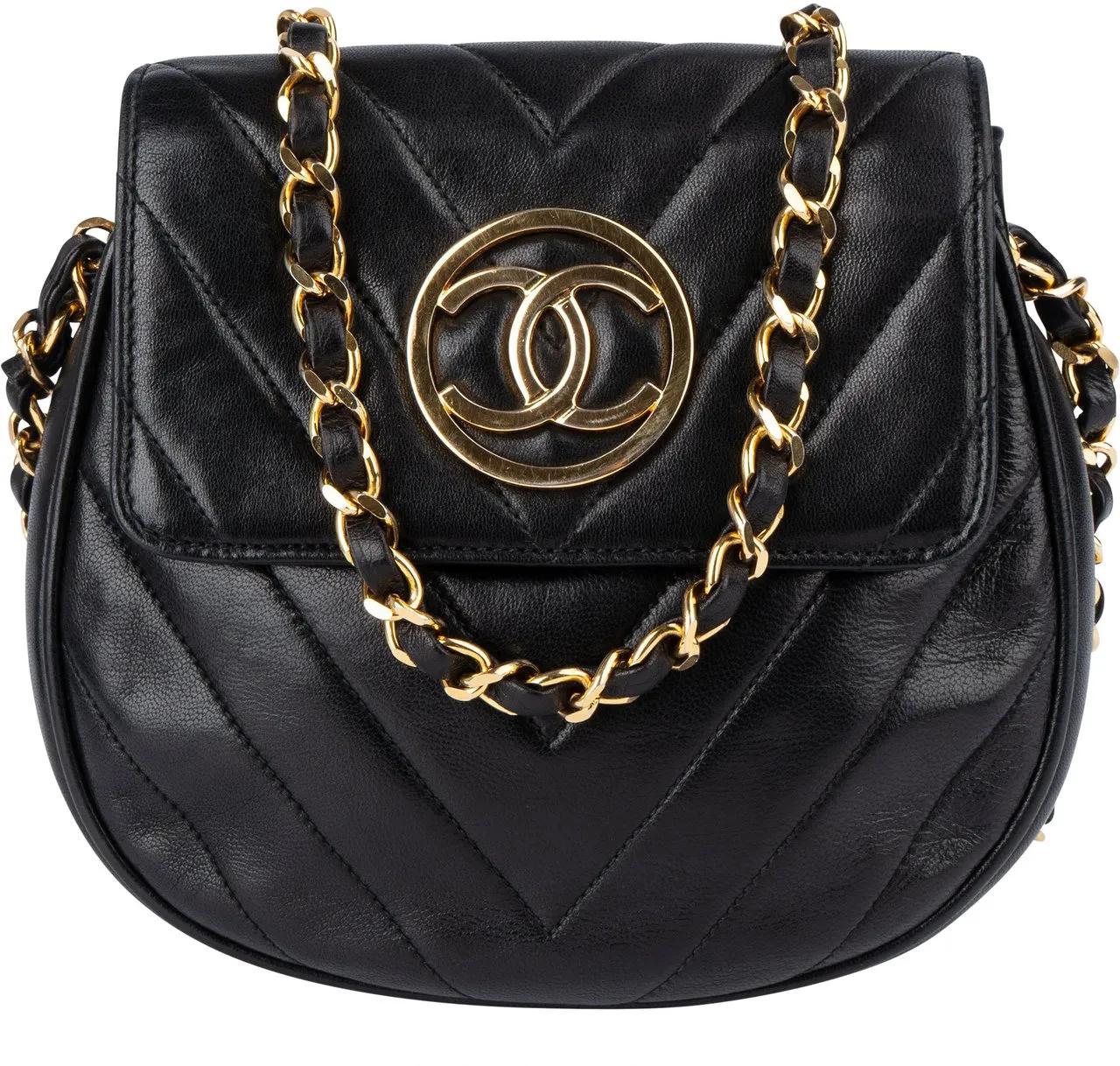 Chanel Crossbody Bags - Chanel Quilted Chevron Lambskin Single Flap Crossb - Gr. unisize - in Schwarz - für Damen