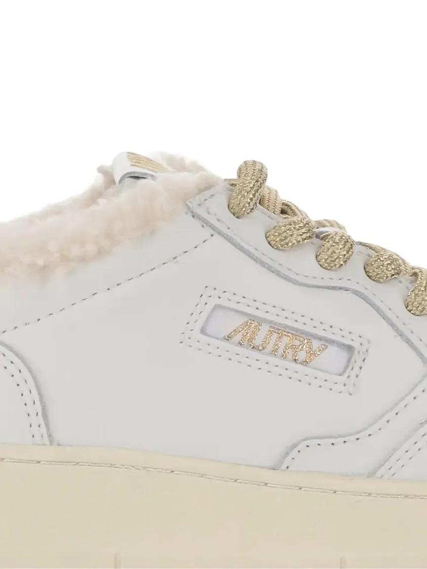 Thumbnail - Autry Low-Top Sneaker - Medalist Shearling-Trimmed Leather Sneakers - Gr. 39 (EU) - in Weiß - für Damen